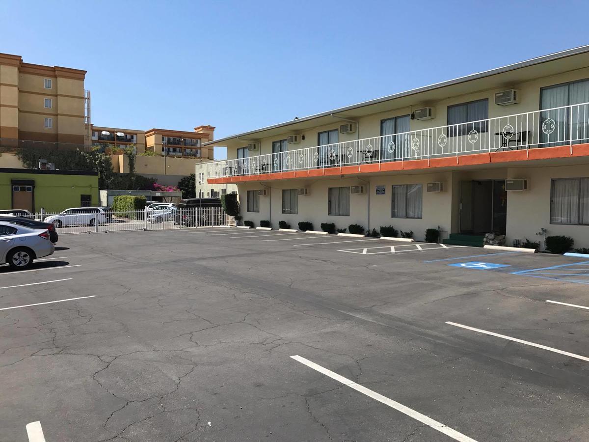 Hollywood Premiere Motel Los Angeles Exterior photo